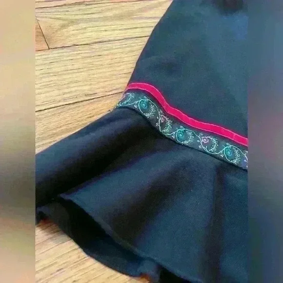 Hanna Andersson Women’s Black Ruffle Pencil Midi Skirt Embroidered Size Small - Picture 2 of 10